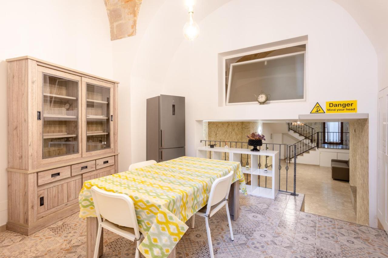 Convivo Apartment Palazzo Galateo Lecce Exterior foto